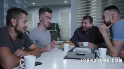 HOT Gay Muscular Stud Fucks His Business Partner - boyfriendtv.com