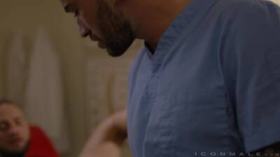 Chris Damned - Paciente se convierte en la puta del doctor Chris... - boyfriendtv.com