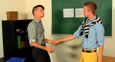School gay gets his butt drilled by a large rod boyfriend - nvdvid.com