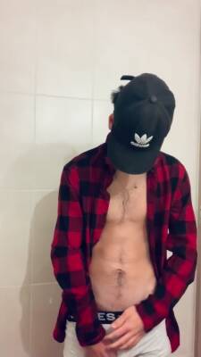 Teenager enjoying himself on the toilet - boyfriendtv.com