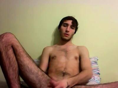 Cute boy oral gay sex video Braxton sets up his camera - drtuber.com