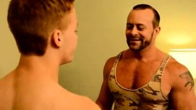Pissing group gay sex stories Thankfully, muscle daddy Casey - nvdvid.com