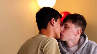 SOUTHERNSTROKES Gay Justin Cross And Jackson Wright Bareback - nvdvid.com