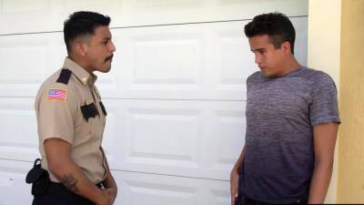 Smoking hot latin teen has to serve a horny gay cop - icpvid.com