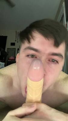 Beautiful Teen boy sucks and vomits on face - boyfriendtv.com