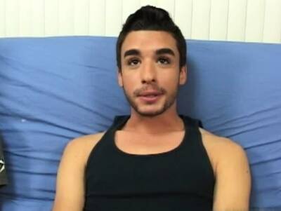Gay sexy bed room boy kisses xxx They stopped penetrating - drtuber.com