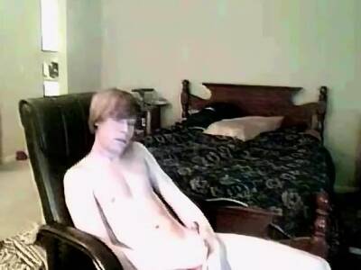 Extreme young boy gay porn movies Trace plays with his - drtuber.com