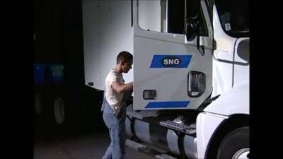 SEMI TRUCK BLOWJOB - boyfriendtv.com