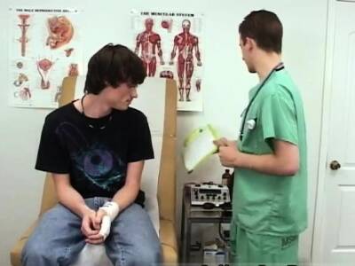 Male athletes physicals gay The door open and the doctor - drtuber.com