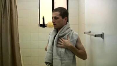 Show online free clip gay sex Once the shower is over, he - drtuber.com