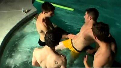 Daddy vs twink free gay porn Undie 4-Way - Hot Tub Action - drtuber.com